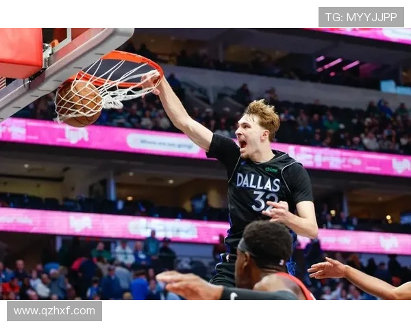 克里斯蒂称赞弗拉格篮下对抗能力出色并在关键时刻命中重要投篮